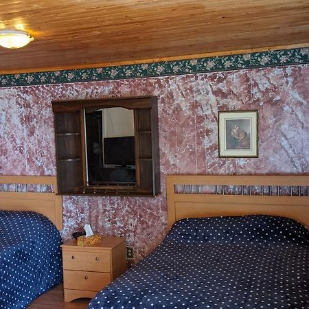 Balgonie Motel Motor Inn Pilot Butte Eksteriør bilde